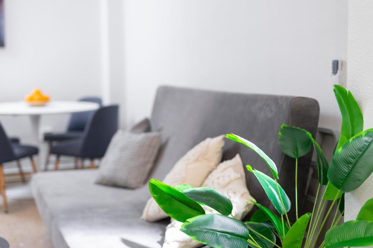 Апартаменты Apartamento Con Ubicacion Ideal: Playa Y Centro Валенсия Экстерьер фото