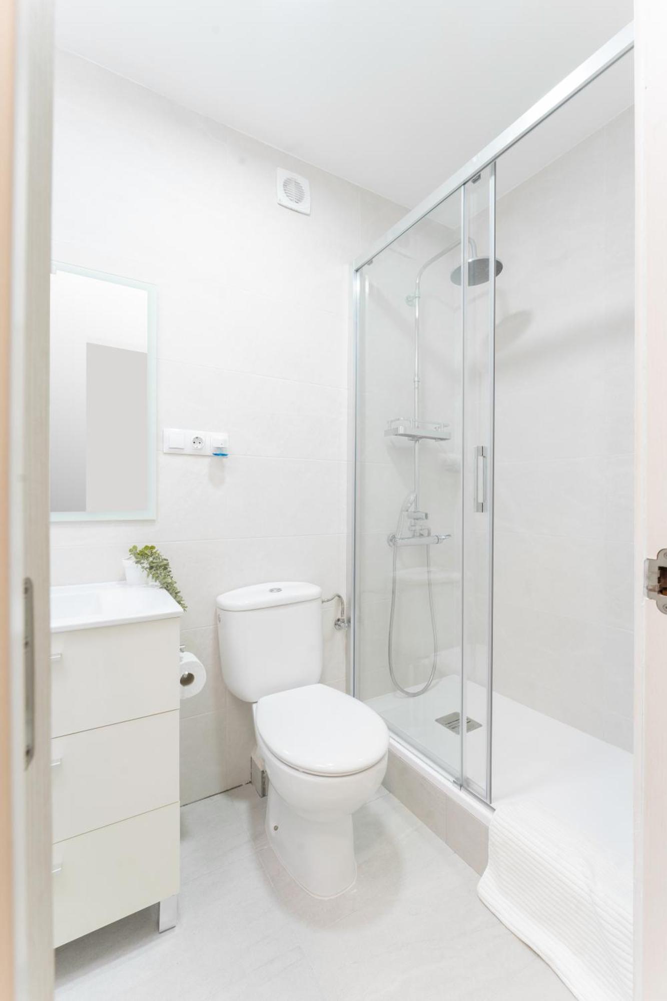 Апартаменты Apartamento Con Ubicacion Ideal: Playa Y Centro Валенсия Экстерьер фото